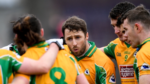 Corofin captain Michèal Lundy addresses team-mates prior to the All-Ireland semi-final