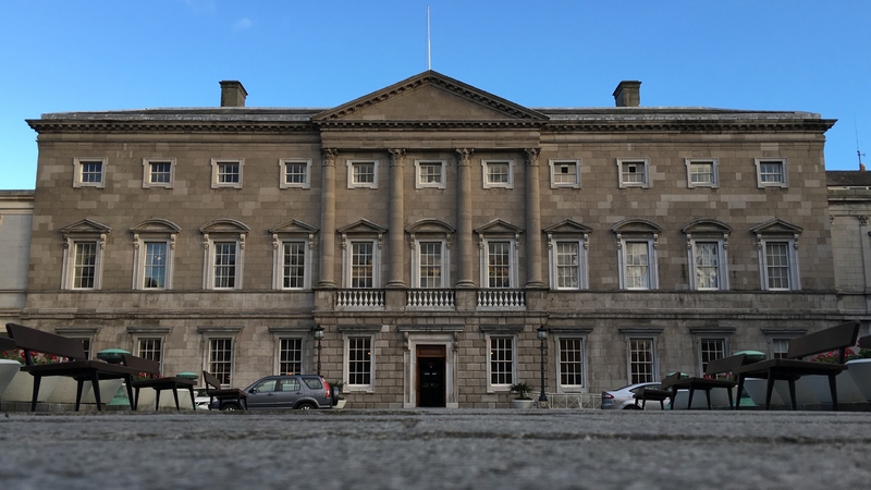 The survey of 1,000 voters indicates a shift in support for Sinn Féin
