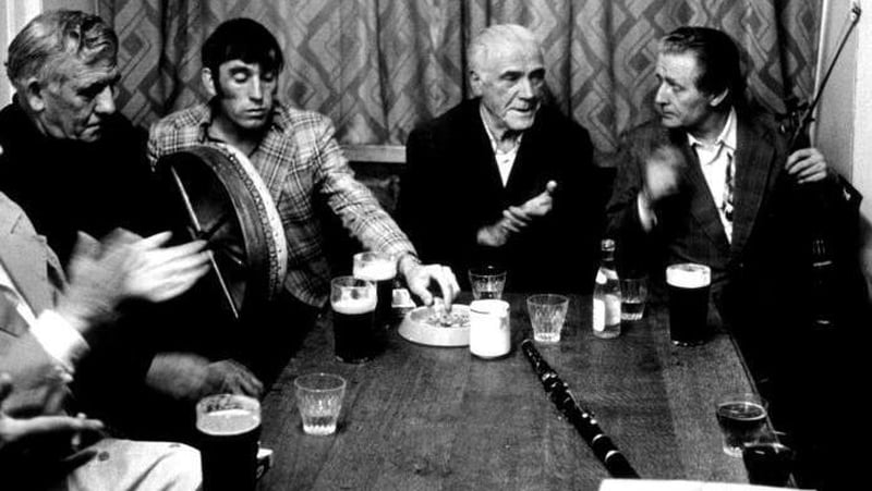 Many factors contribute to traditional musicians' susceptibility to performance-related musculoskeletal disorders from posture to pub sessions