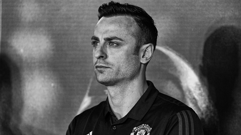 Berbatov: "In the past, you only had to say the name 'Manchester United' and you were there asking where do you sign"
