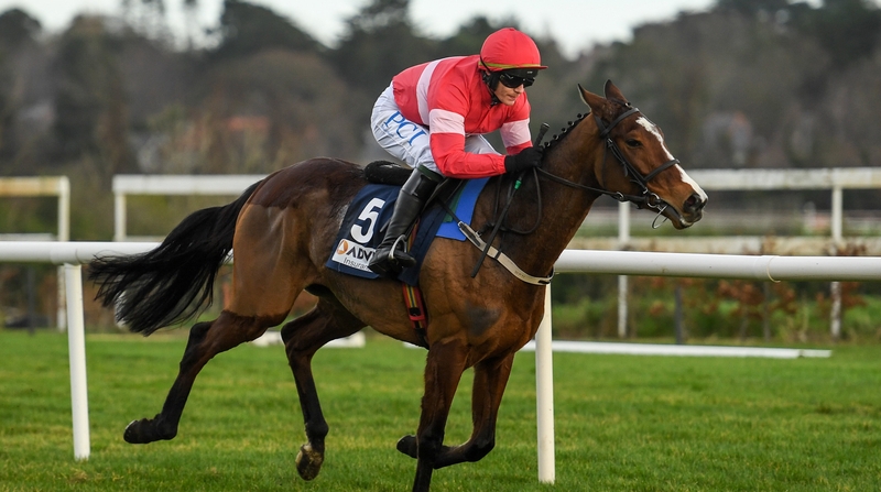 Stormy Ireland won by six lengths
