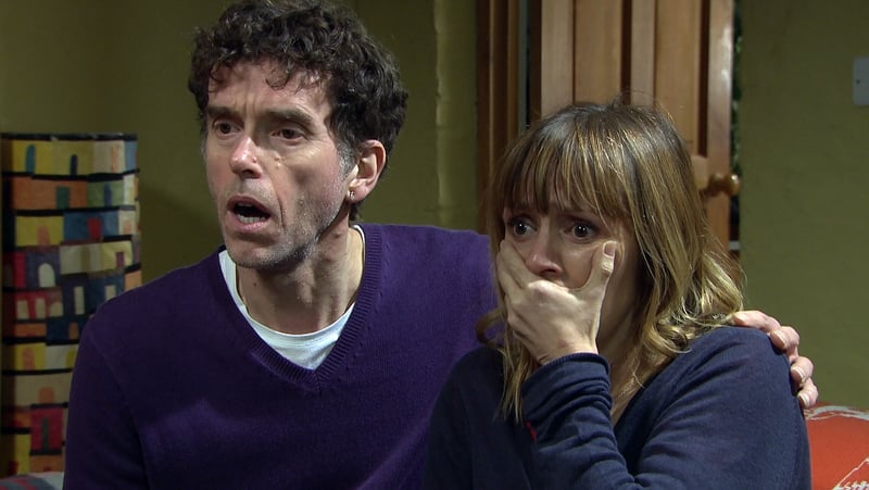 Horror for Rhona as she finds out Graham has been murdered