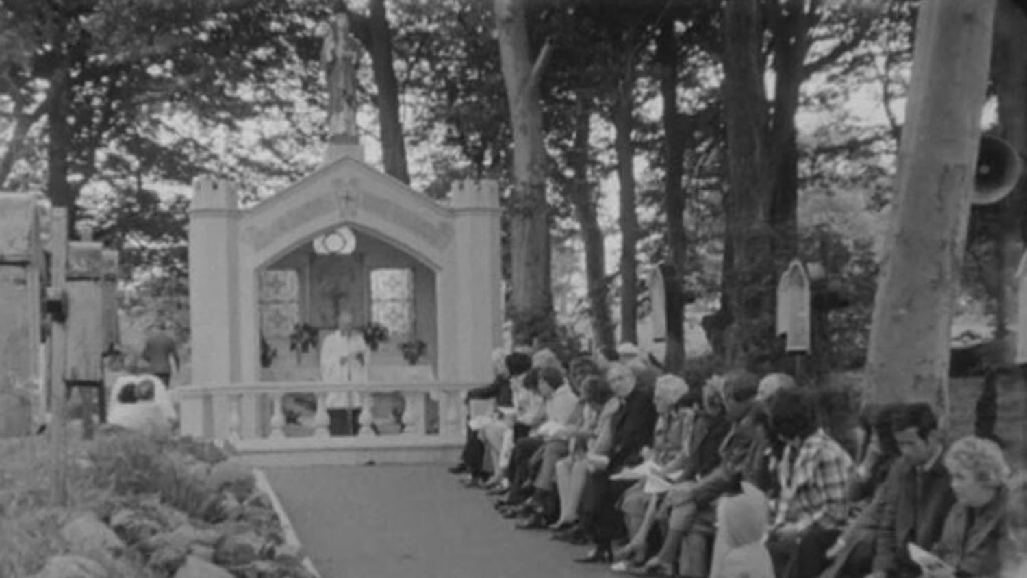 RT&Eacute; Archives | Religion | Pilgrimage To St Brigid's Shrine