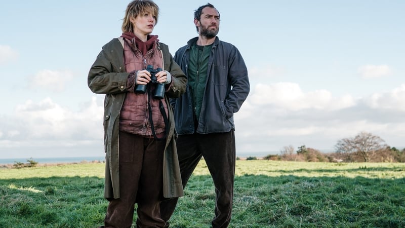 Blake Lively and Jude Law in The Rhythm Section