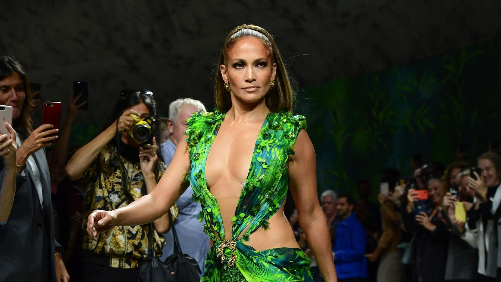 Jungle Dress Versace Dress Sale You Can Now Buy That Jennifer Lopez Versace  Dressfor