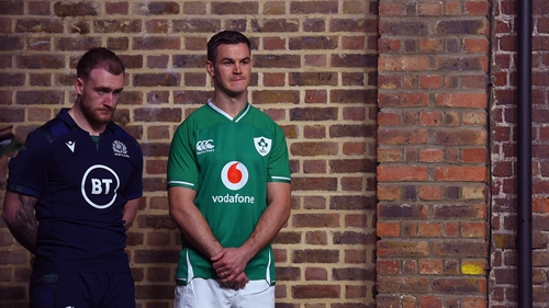 Are things looking up for Johnny Sexton and Ireland compared to Scotland?