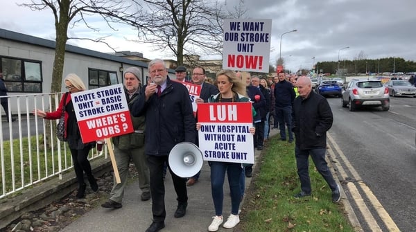 Aonad géarchúraim stróc á éileamh i Leitir Ceanainn