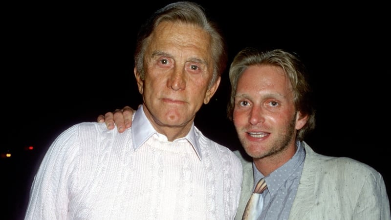 Kirk Douglas with his son Eric in 1987
