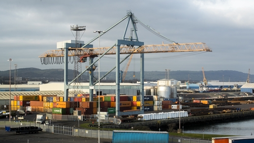 The Northern Ireland Affairs Committee said businesses should be reimbursed for the cost of protocol compliance
