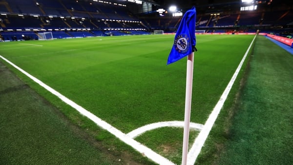 Top-level English football has been suspended until 4 April at the earliest