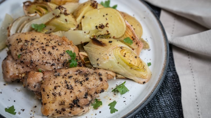 The leeks and fennel can be prepared 2 days in advance and kept in a suitable container in the fridge.