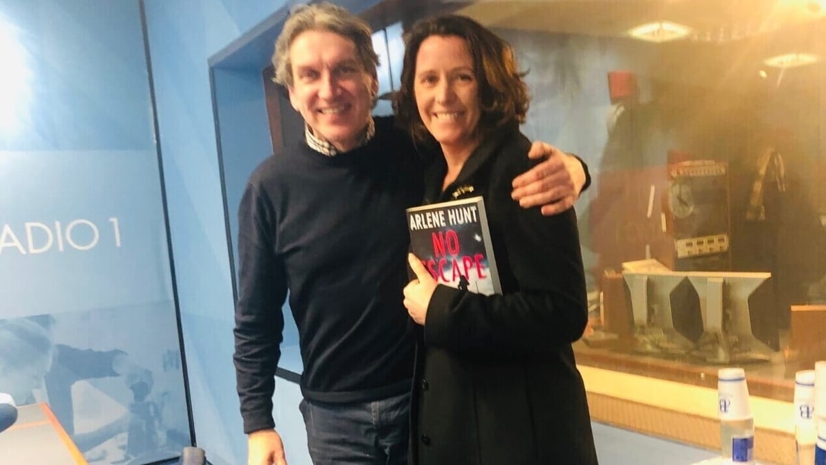 No Escape - Arlene Hunt 