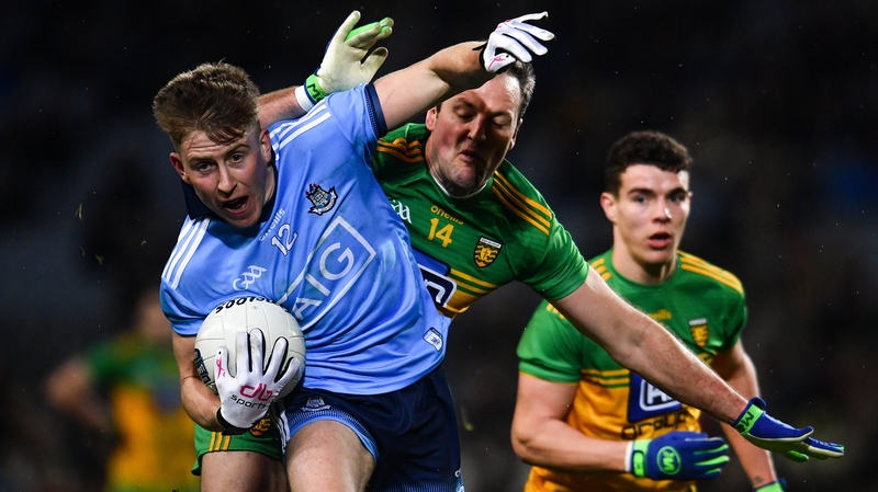 Seán Bugler of Dublin in action against Michael Murphy of Donegal