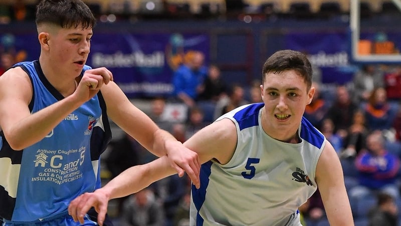 CJ Fulton of Belfast Star (r)