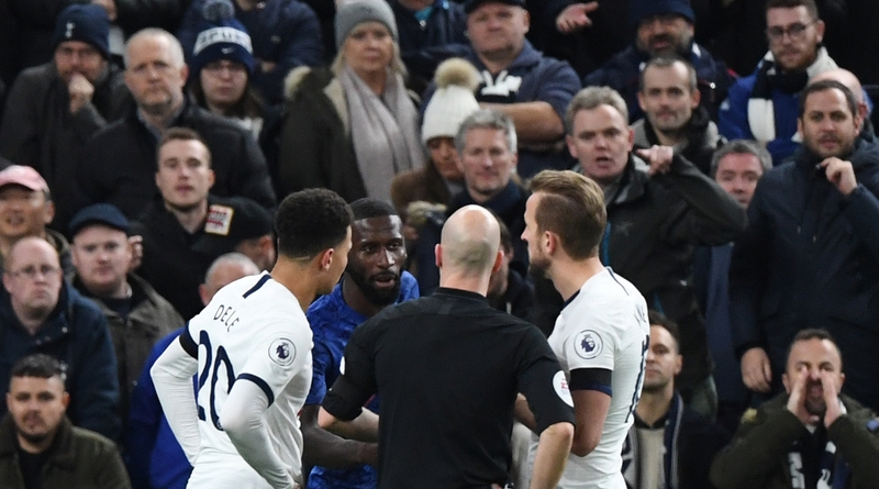 Referee Anthony Taylor Rudiger during the game before Christmas