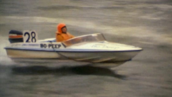 Powerboat Racing on the River Liffey, 1980