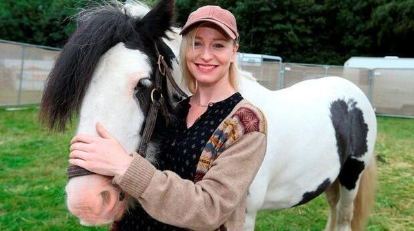 Cathy Davey, My Lovely Horse Rescue