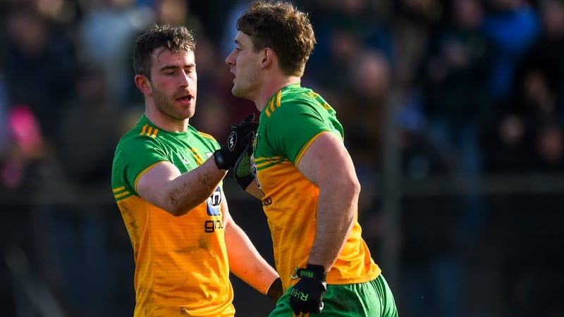 Hugh McFadden (R) celebrates his goal with Patrick McBrearty