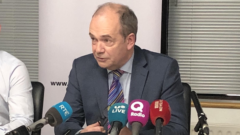 Northern Ireland's CMO Dr Michael McBride will hold talks with Dr Ronan Glynn by video link