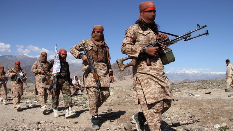 Taliban fighters have killed a number of Afghan soldiers and police in recent days