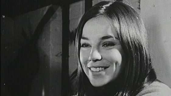 Marie Mooney Go-Go Dancers (1970)
