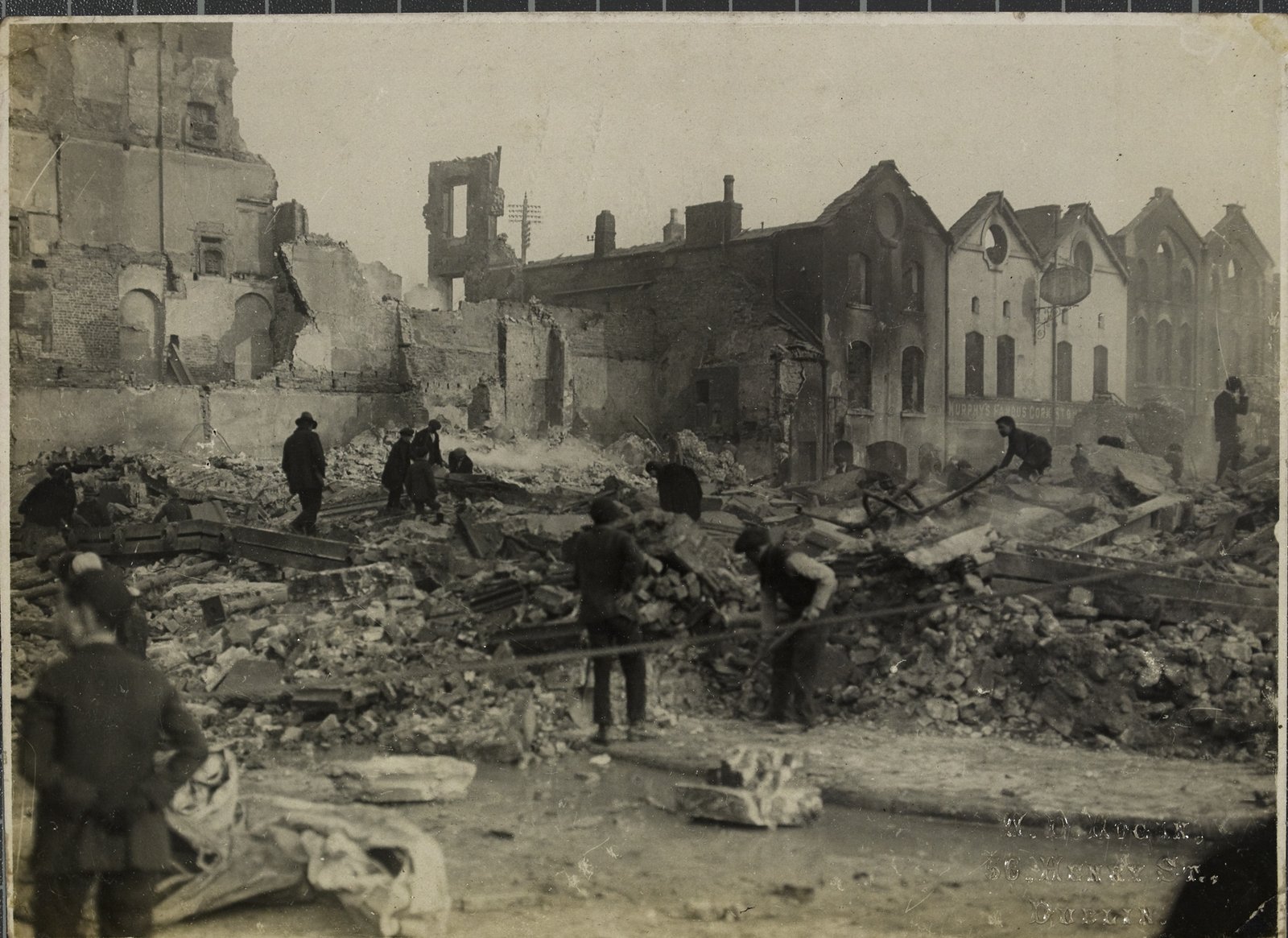 The rubble of Cash's department store on Patrick Street after the burning of the city. Image courtesy of the National Library of Ireland