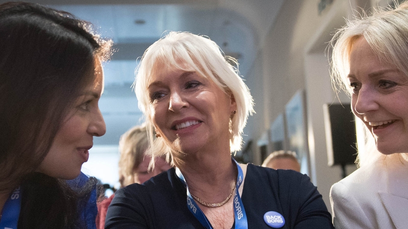 Nadine Dorries (C) first exhibited the symptoms last Thursday