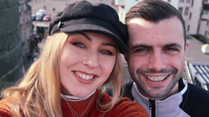 Éadaoin agus John, Guth Vibrations.