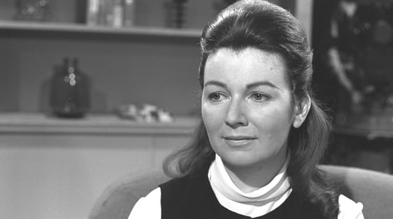 Edna O'Brien (1975)