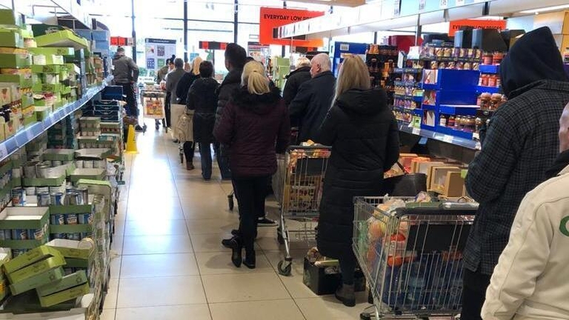 Scuaine in ollmhargadh i mBaile Átha Cliath