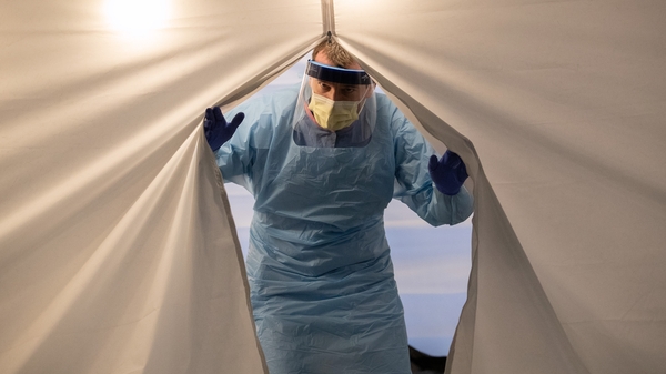 Covid-19: Global death toll passes 6,000