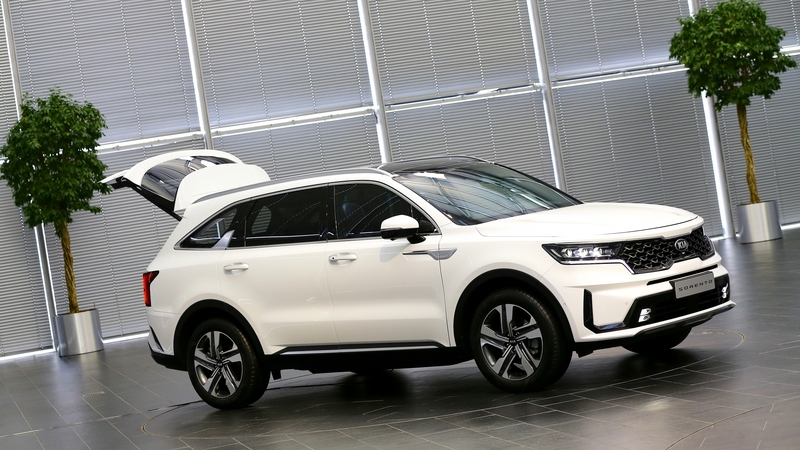 The revised Sorento is wider and higher and also appears longer.