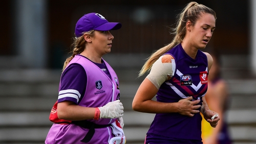 Kate Flood scored two goals for Freemantle before departing with an injury