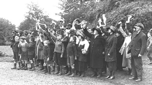 Crowds outside Mountjoy Prison show their support for IRA inmates. They may not have been representative of public opinion