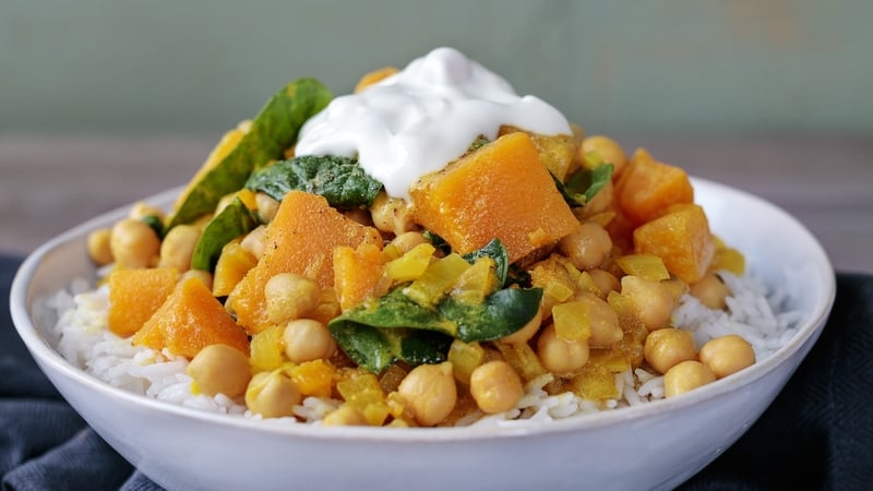 Chickpea Spinach Squash Curry