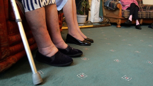 Overall, there are 206 clusters relating to 838 cases in nursing homes (RollingNews.ie)