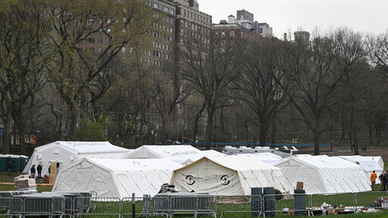 The emergency field hospital facility in New York's Central Park