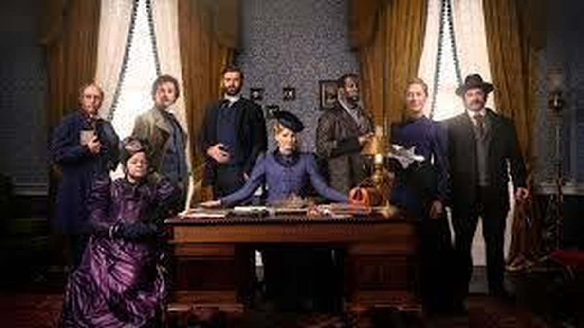 Miss Scarlet and The Duke