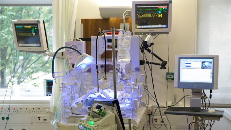 Families can remotely check-in on their baby amid Covid-19 visiting restrictions (CUMH File pic)