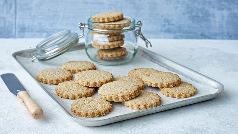 Oaty Shortbread Biscuits