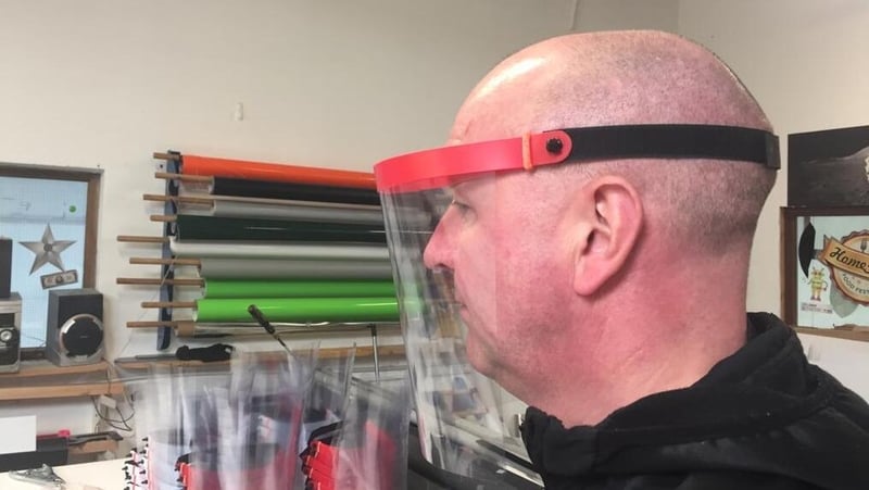 Dónall Ó Braonáin, Sign Workx