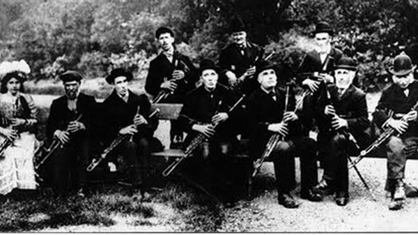 The Rolling Wave podcast - the history of women Uilleann Pipers