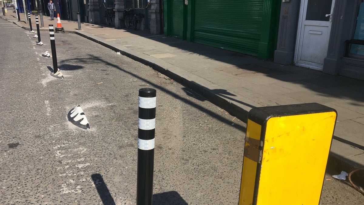 Pádraig de Bhailís, Coiste Bhóthar Dhoire Fhearta, Comhairleoirí Michael Leainde & Tomás Ó Curraoin. 