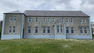Seán Ó Neachtain, duine de iontaobhaithe Choláiste Chonnacht. show image