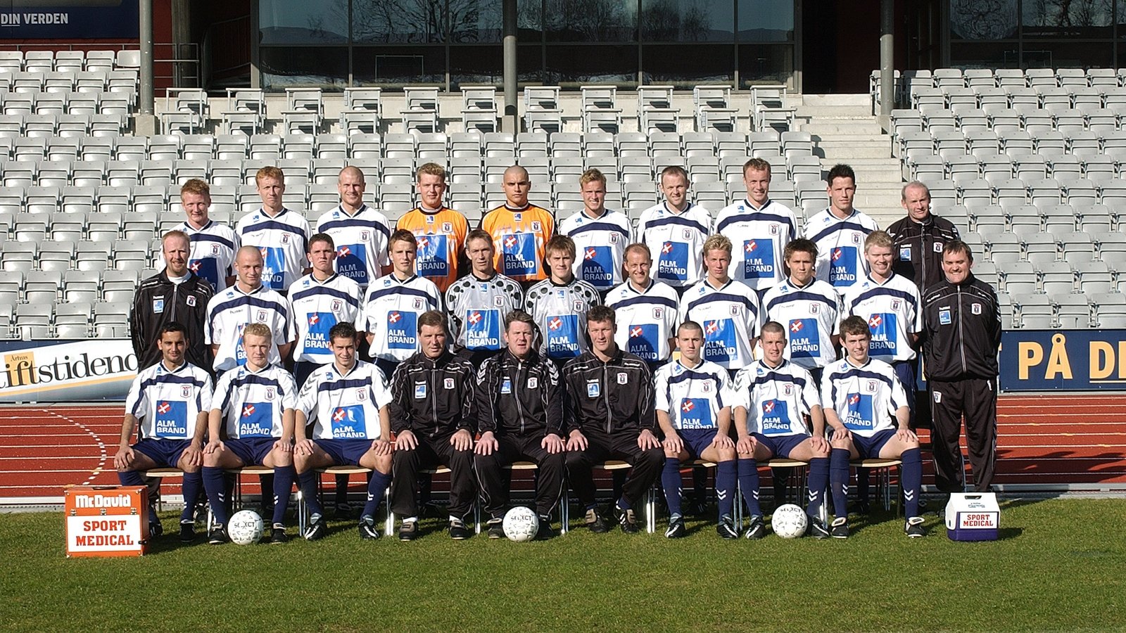 The AGF Aarhus team photo from that season with Doyle and Miller sitting front row to the right. Photo courtesy of AGF