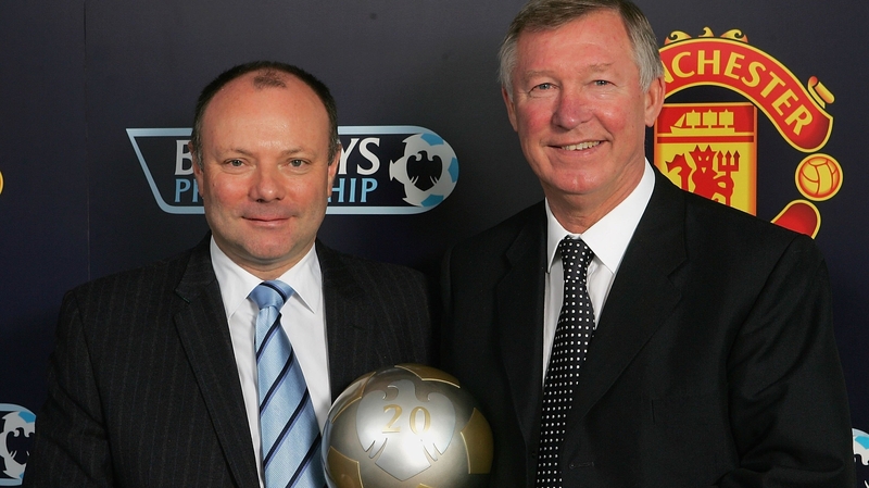 Gary Hoffman (L) pictured with Alex Ferguson in 2006