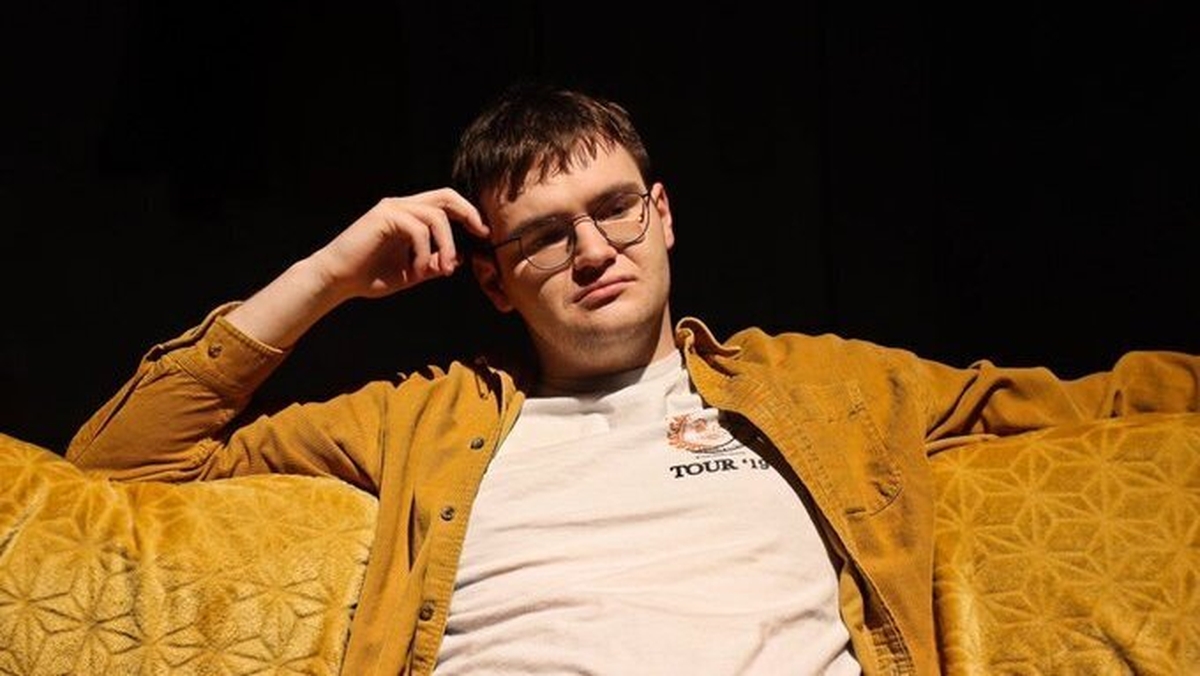 Hugh Mac Giolla Chearra : Súil siar na bliana