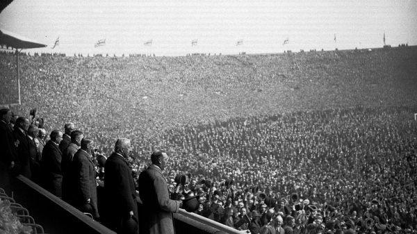 The players could not leave the pitch at half-time