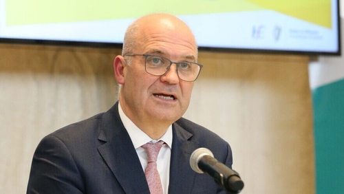 An Dr Tony Holohan