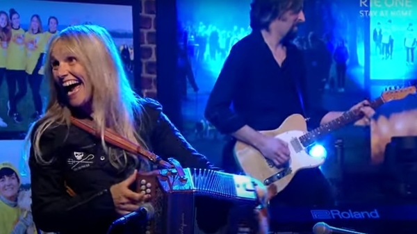 Sharon Shannon - Blackbird & The Jolly Rogers on The Late Late